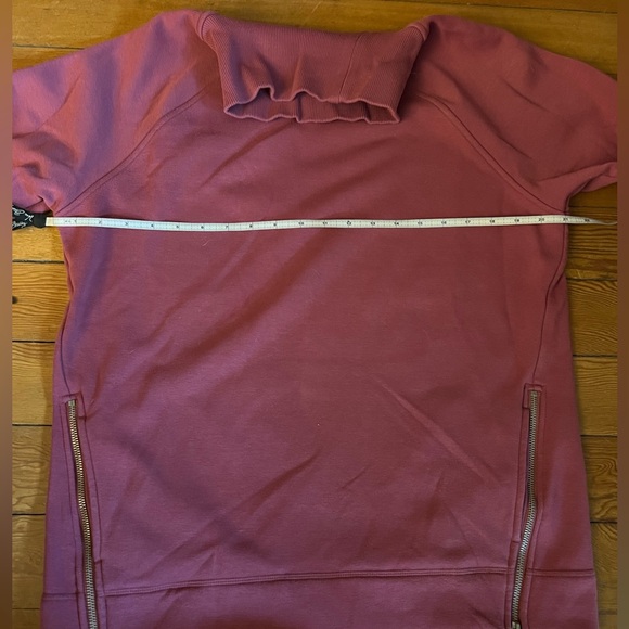 NWOT Athleta Sweater dark pink Size Medium 💓 - Picture 12 of 13